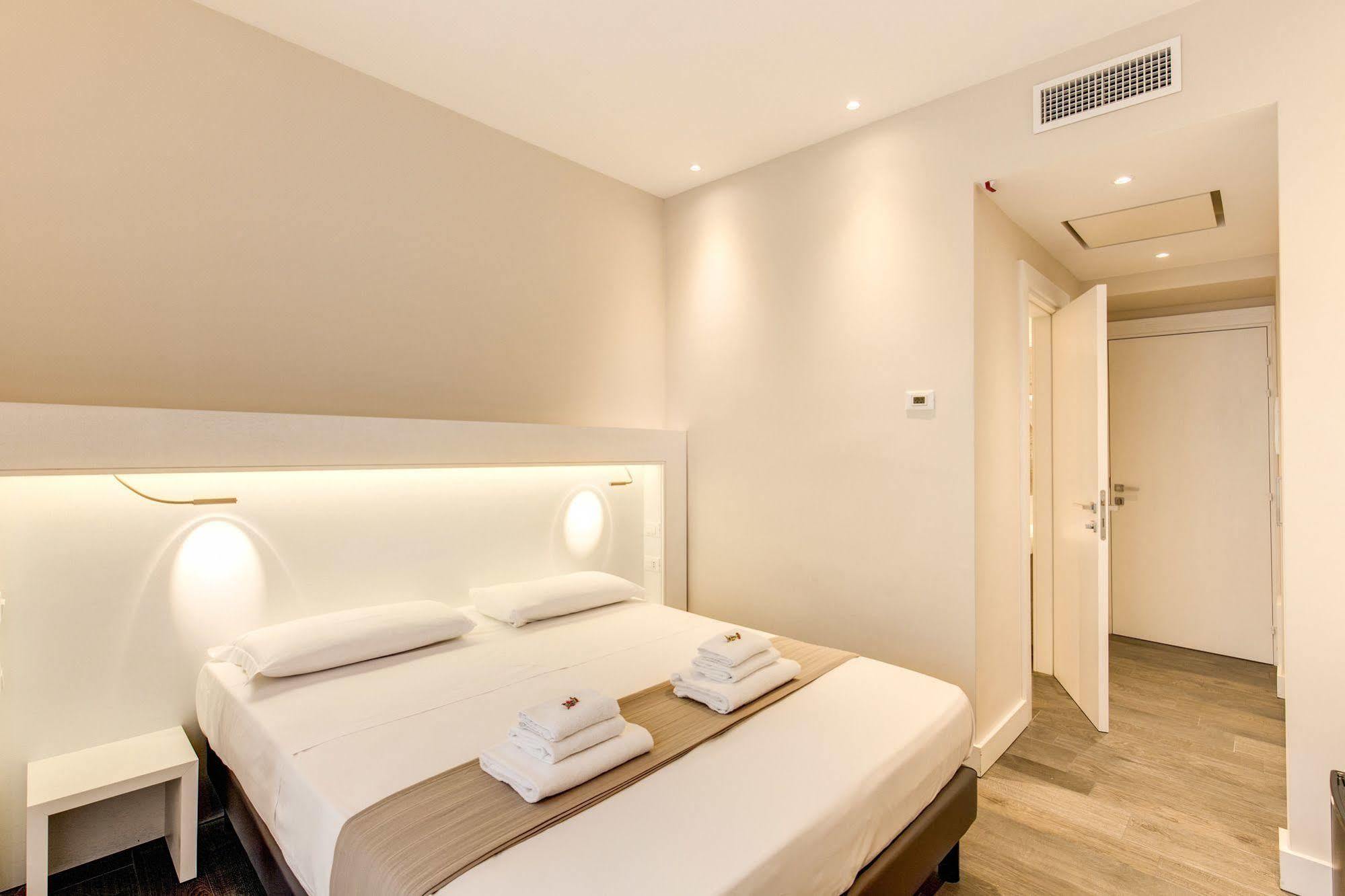 Ecce Roma Bed & Breakfast Екстериор снимка